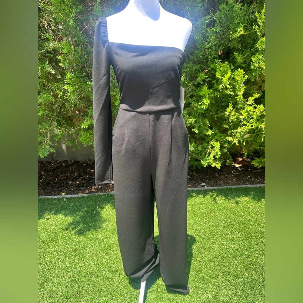 NWT Tobi Black Off-Shoulder Jumpsuit with Wide-Leg Design